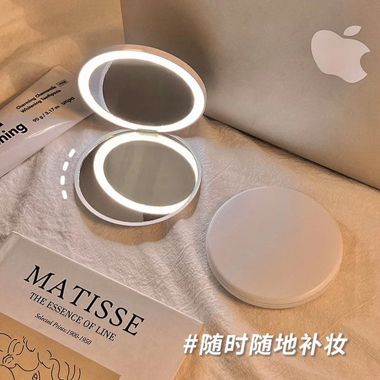 Portable Pocket Makeup Mirror Foldable with light
